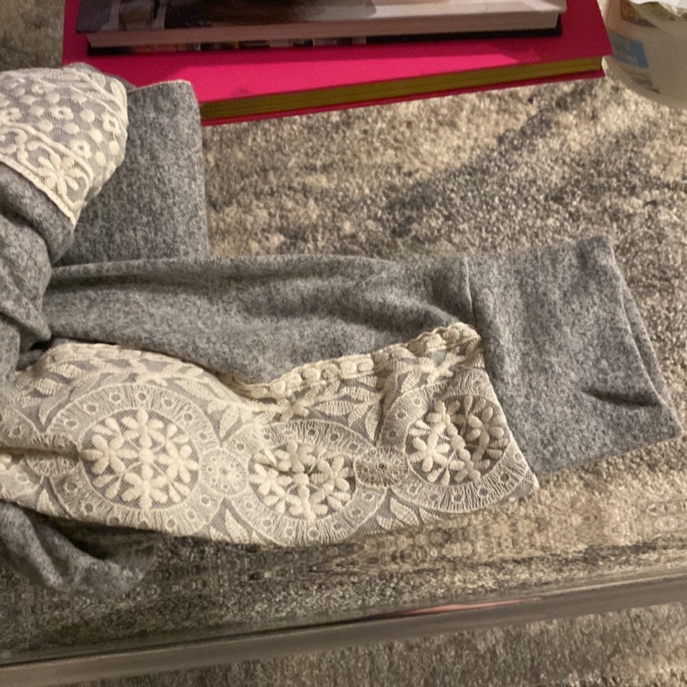 Pajama Set - Picture 3 of 4